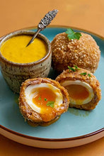 Load image into Gallery viewer, Mrs. Keto | Panko Breadcrumbs – Natural Pork Scratching Crumbs, Low Carb, Gluten Free, Paleo | 250g