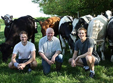 Load image into Gallery viewer, Prime Beef Salami Sticks - Lean, High Protein, Paleo & Keto Friendly - Made with British Grass Fed Beef… (Hot & Spicy)